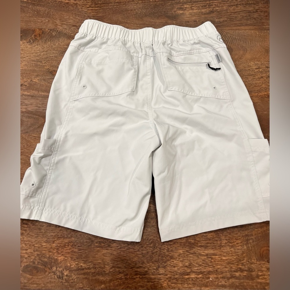 Magellan Boy Shorts Size 14/16 Water Repellant/ Fish Gear - Picture 2 of 5